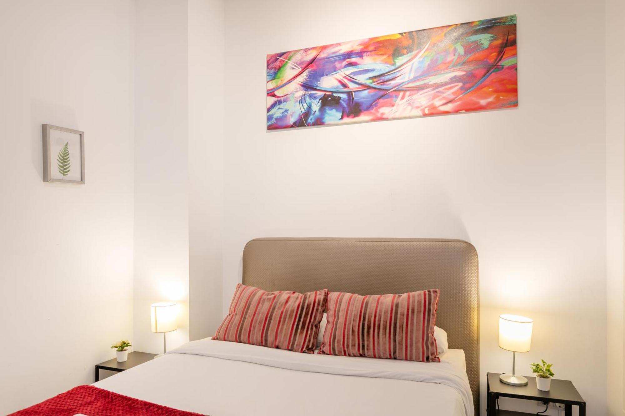 Apartamentos San Leandro, Centro Alicante Eksteriør bilde