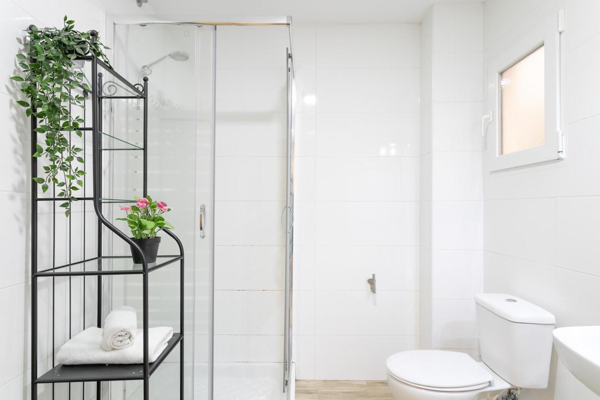 Apartamentos San Leandro, Centro Alicante Eksteriør bilde