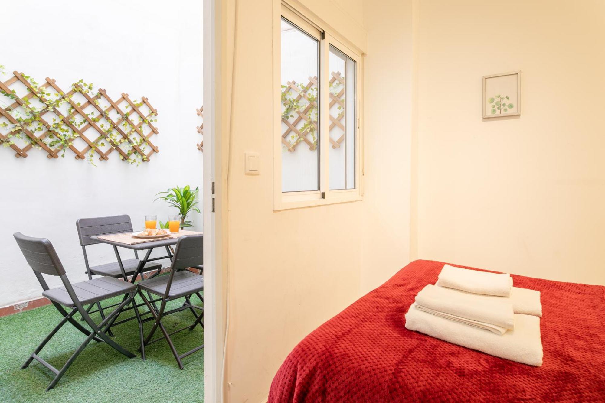 Apartamentos San Leandro, Centro Alicante Eksteriør bilde