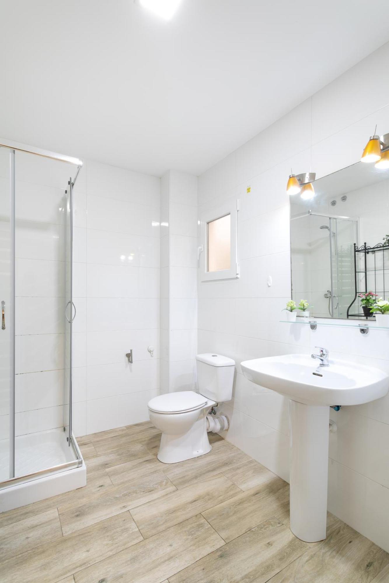 Apartamentos San Leandro, Centro Alicante Eksteriør bilde