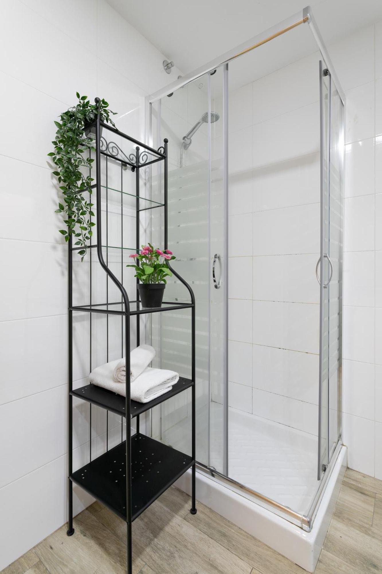 Apartamentos San Leandro, Centro Alicante Eksteriør bilde