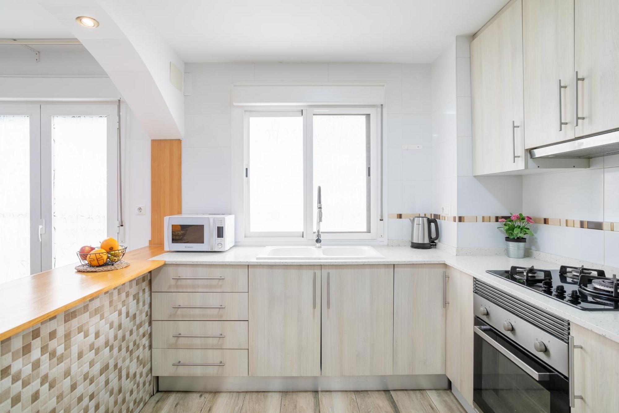 Apartamentos San Leandro, Centro Alicante Eksteriør bilde