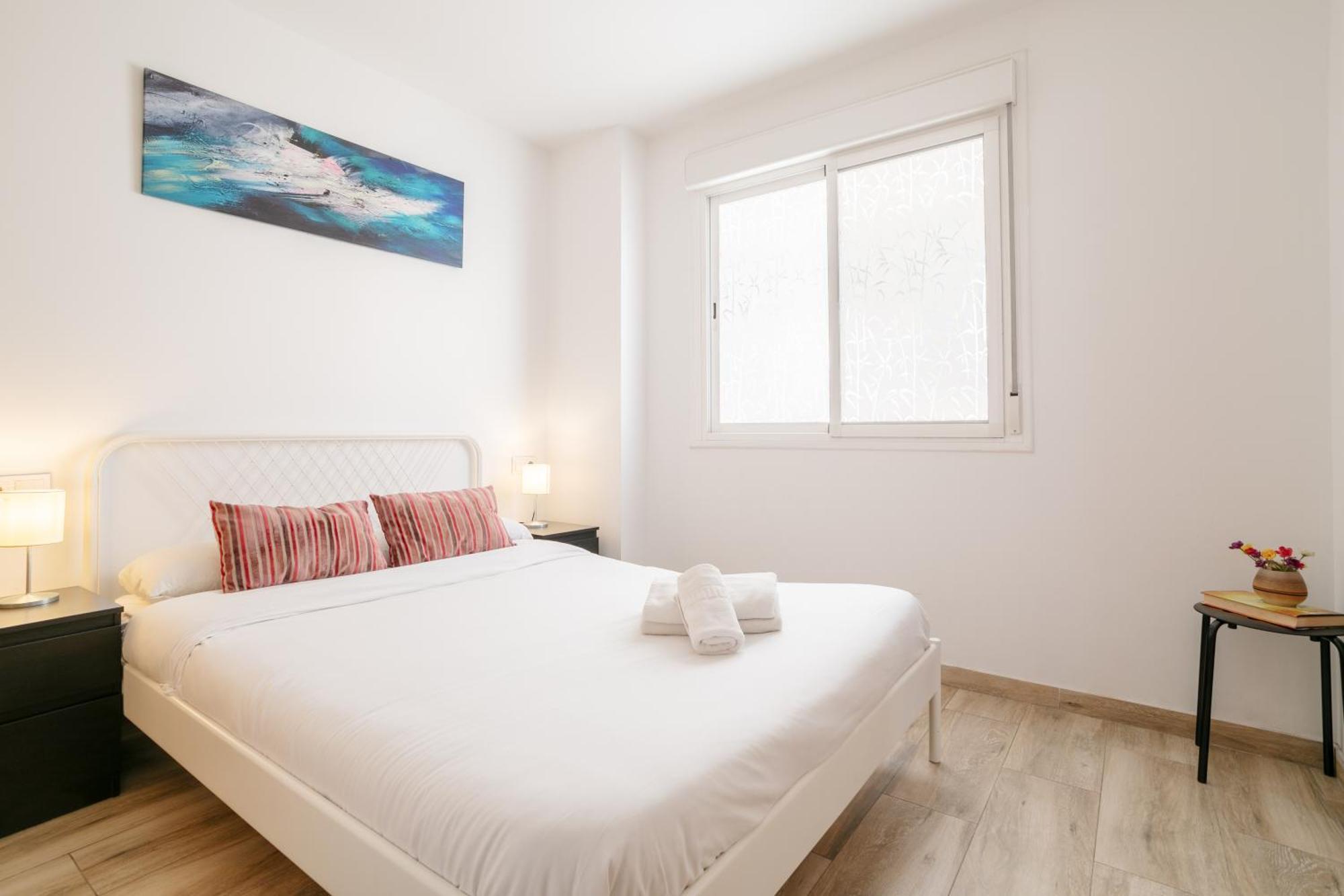 Apartamentos San Leandro, Centro Alicante Eksteriør bilde