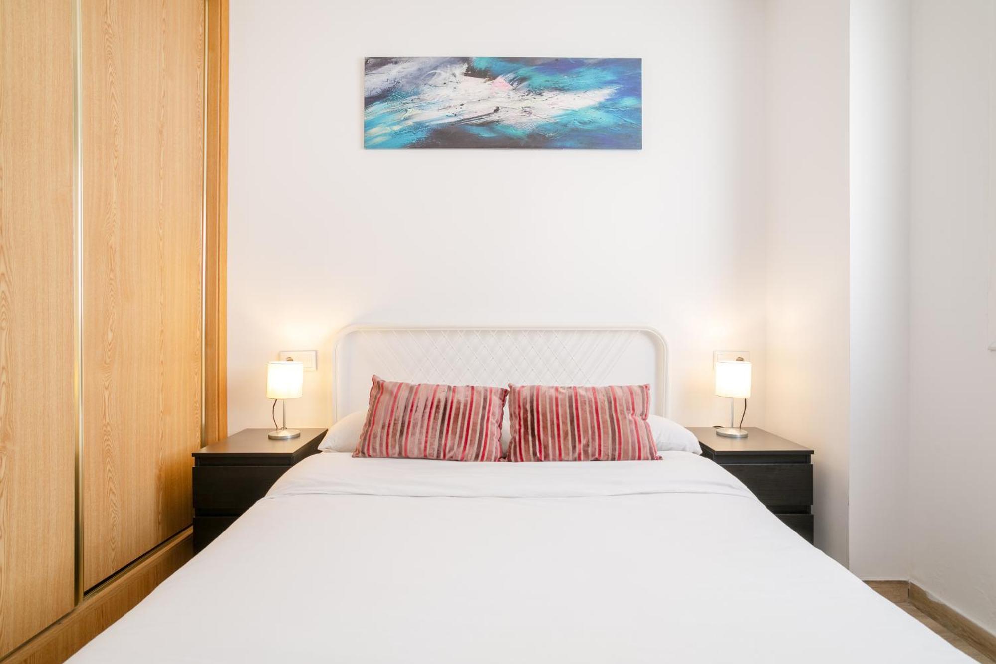 Apartamentos San Leandro, Centro Alicante Eksteriør bilde