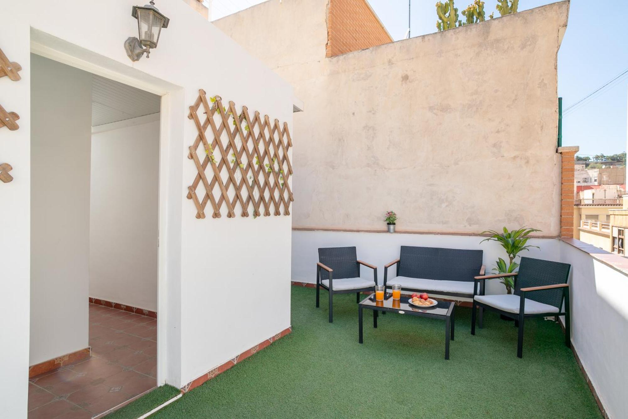Apartamentos San Leandro, Centro Alicante Eksteriør bilde
